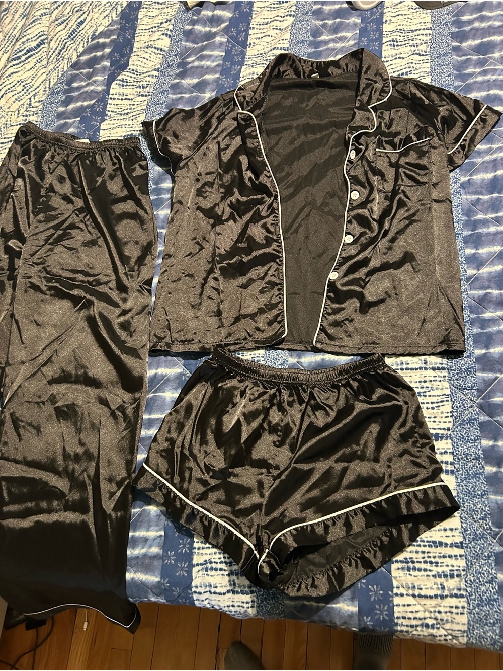 Black Satin 3-Piece Women's Pajama Set - Brand: SHEIN